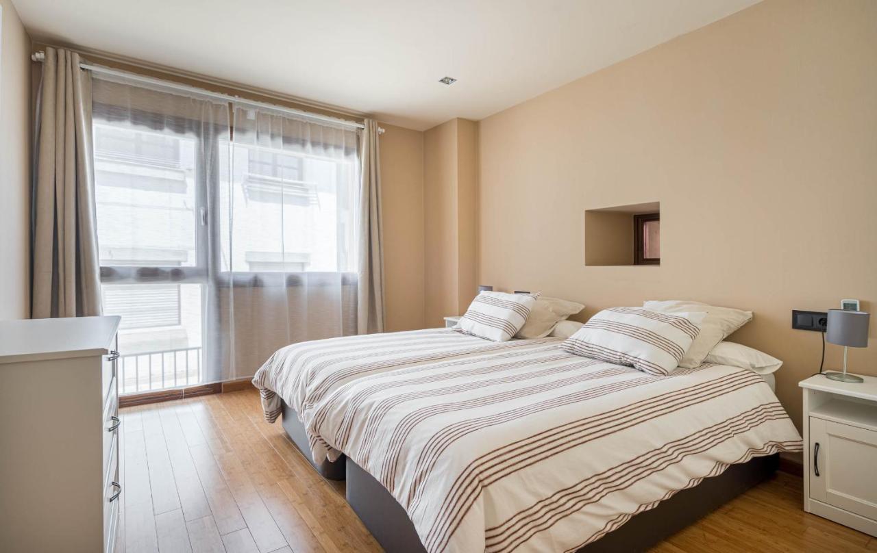 Apartamentos Calle Mayor 23 לאנס מראה חיצוני תמונה